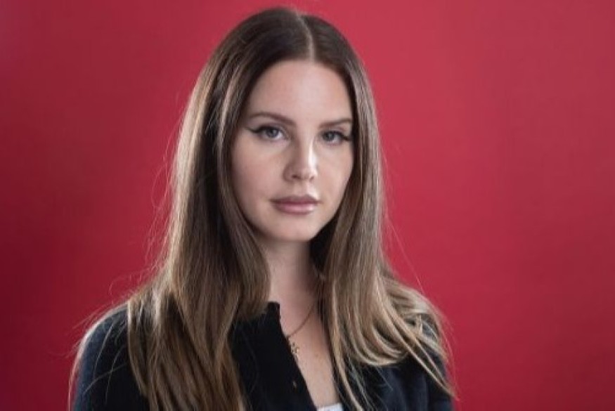 Lana Del Rey 'seriously considered' quitting music after falling into 'abyss'