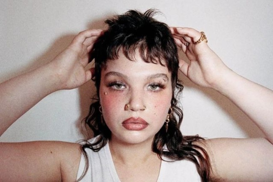 Lola Young gets real about her sexuality - With humor and heart